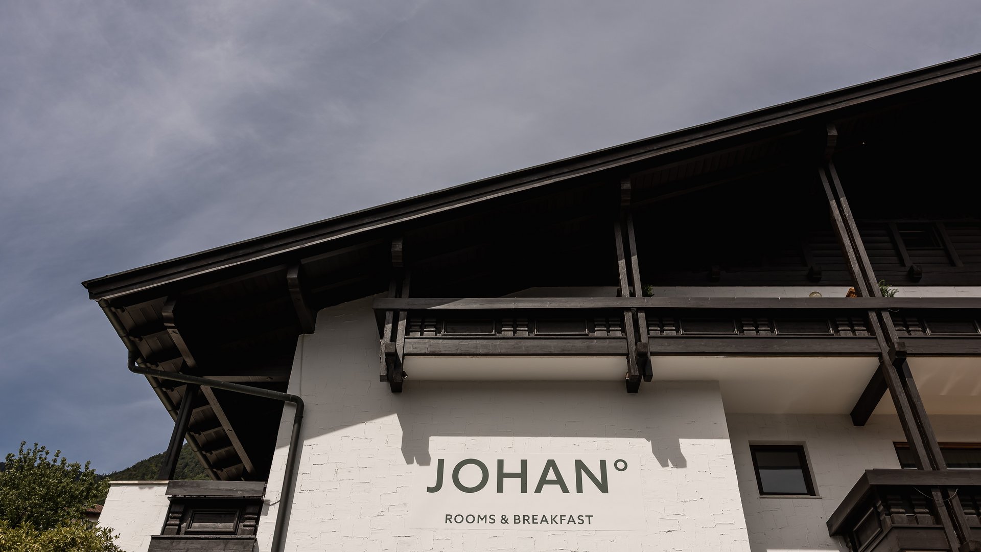 JOHAN° JOHAN°