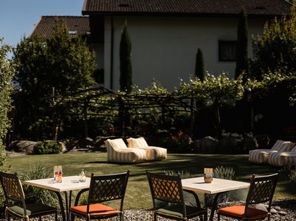 Rooms & Breakfast near Merano for independent minds – JOHAN° Rooms & Breakfast near Merano for independent minds – JOHAN°